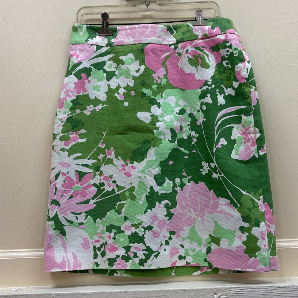 Talbots women’s 8 Pink and Green Floral print cotton pencil skirt